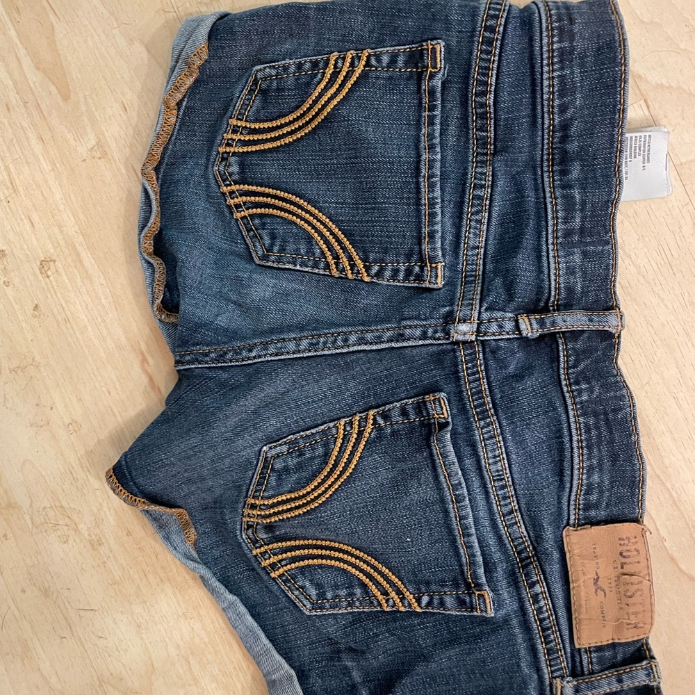 Hollister Shorts - size 1